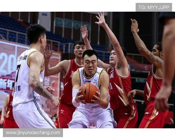 泰州战队崭露头角挑战强敌再创辉煌成就新篇章 泰州战队崭露头角挑战强敌再创辉煌成就新篇章