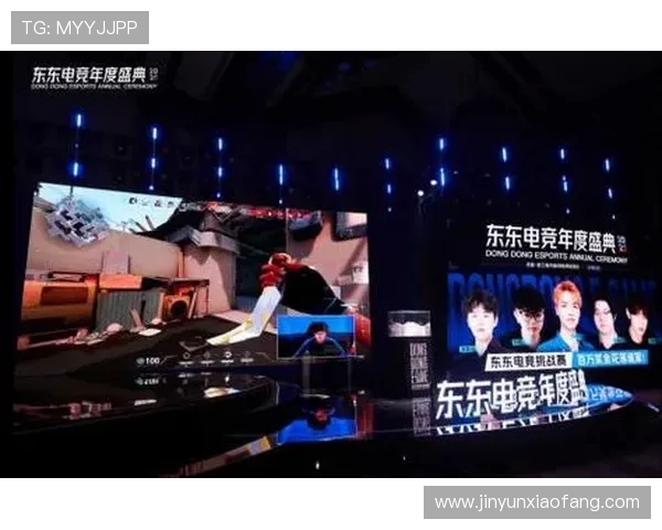 《电竞赛事激烈角逐全球热潮崛起 电竞选手成新兴明星群体》