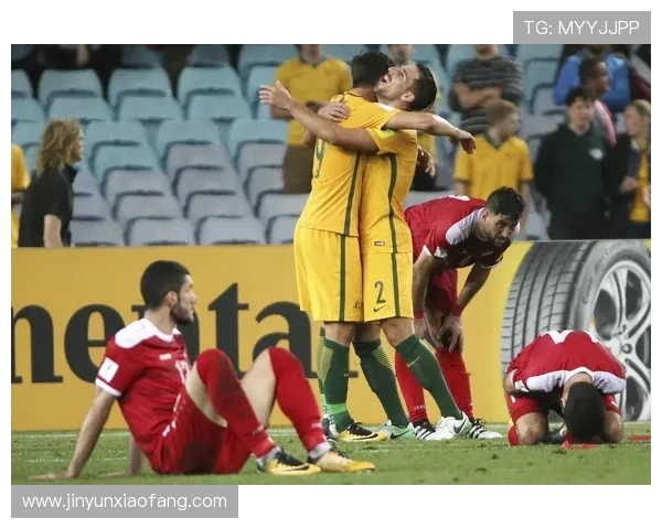 津门虎迎强劲对手激烈对决鏖战绿茵展现硬核实力争锋时刻 津门虎迎强劲对手激烈对决鏖战绿茵展现硬核实力争锋时刻